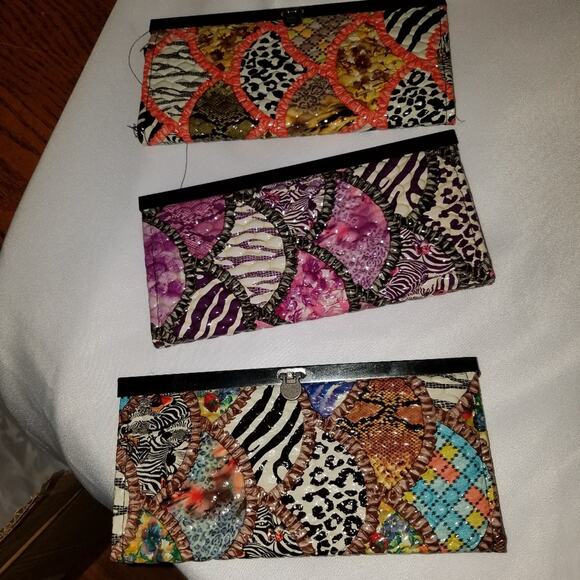 WALLETS.     3 FOR 1 $$  PVC LONG WALLETs CLIPLOCK CLISE - Picture 1 of 5